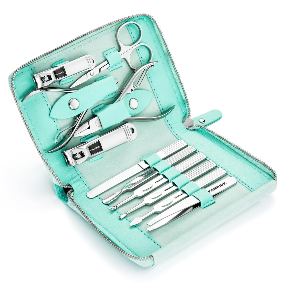 FAMILIFE gift-ready manicure set conveys thoughtful self-care.