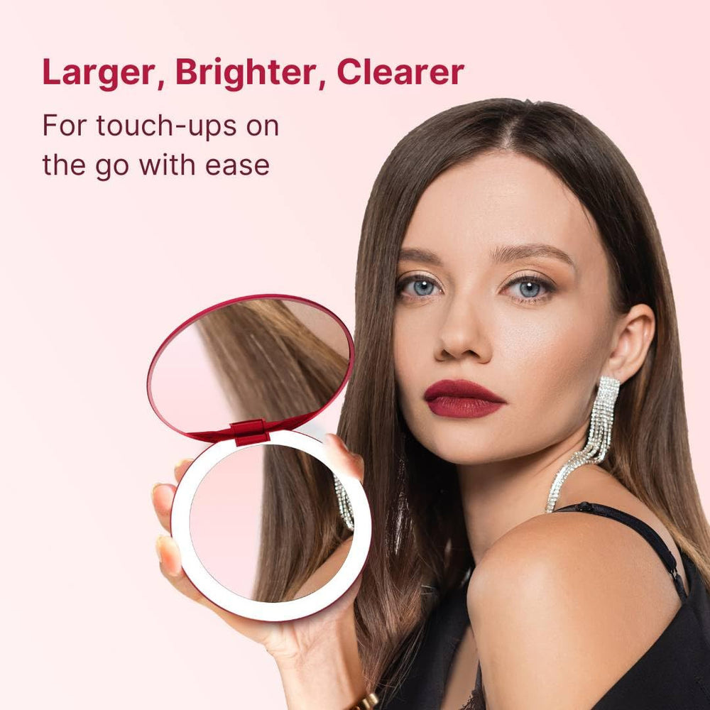 Fancii Taylor two-sided magnification for precise makeup and tweezing while traveling