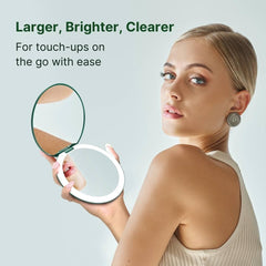 Fancii Taylor two sided magnification for precise makeup and tweezing