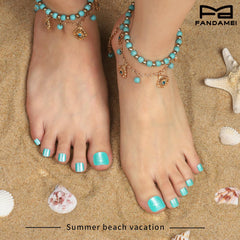 Fandamei glitter nails collection offers sparkly options for party-ready toes.