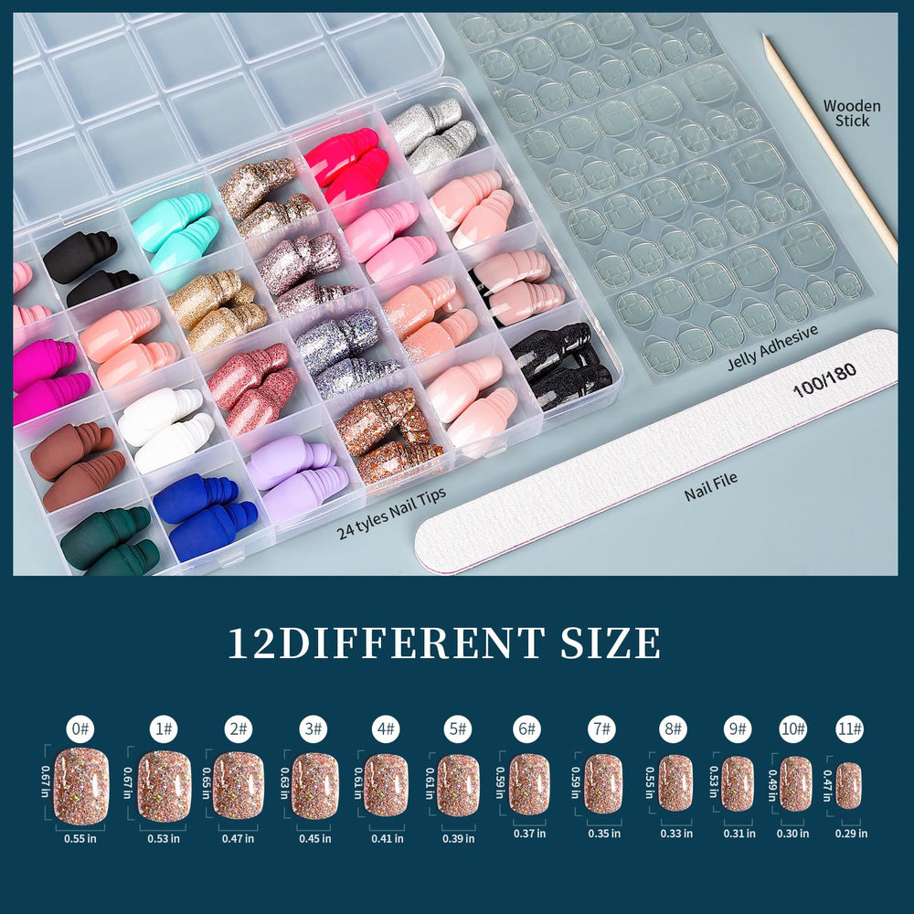 Fandamei nude nails with white accent for sophisticated day-to-night looks.