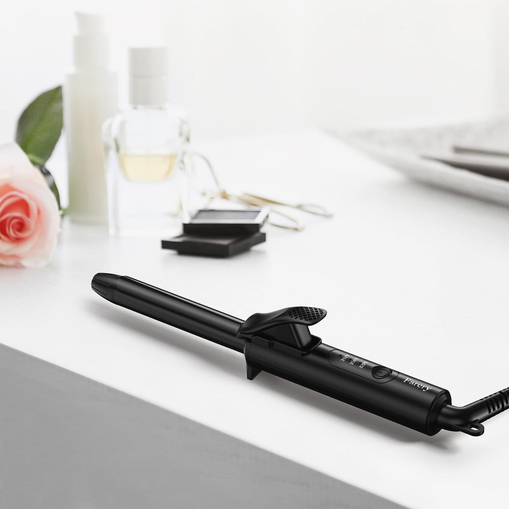 Farery travel bag keeps the curler organized during trips.
