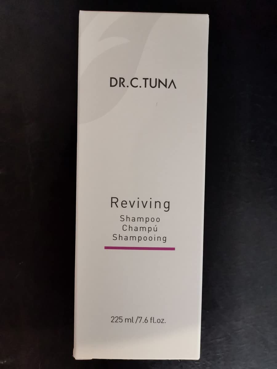FARMASi Dr. C. Tuna Reviving Shampoo biotin closeup highlighting nourishing ingredient for strengthened strands
