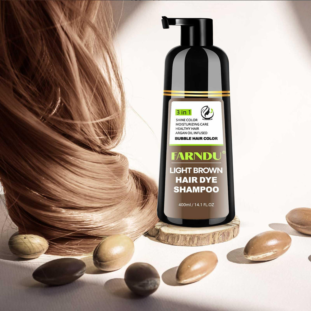 Farndu botanicals close-up showcases natural extracts.