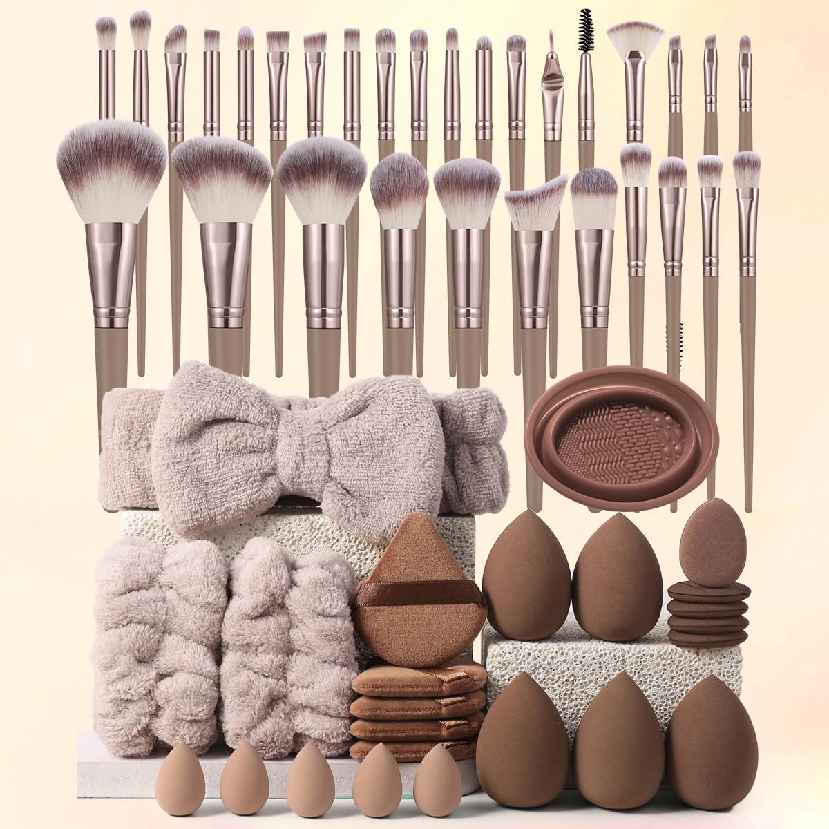 Feijie professional comfort makeup tool set brushes for precise, blendable application.
