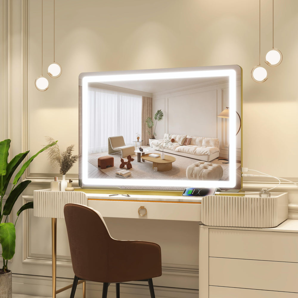 FENNIO vanity mirror gift-ready gold finish suitable for gifting
