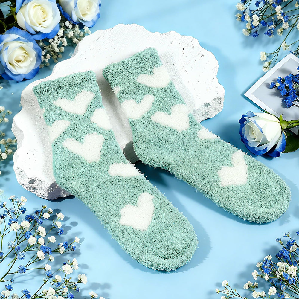Ferdiiz Lavender eye mask—soft sleep aid for restful nights.