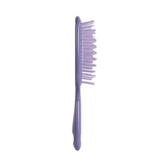 FHI Heat UNbrush duoFlex bristles demonstrate anti-static detangling action.