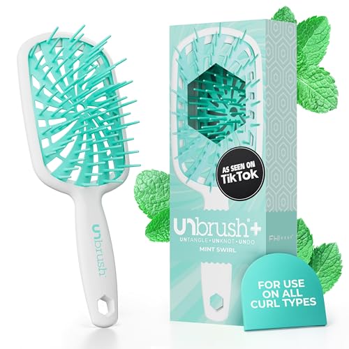 FHI Heat UNbrush Plus bristles closeup showing gentle detangling capabilities