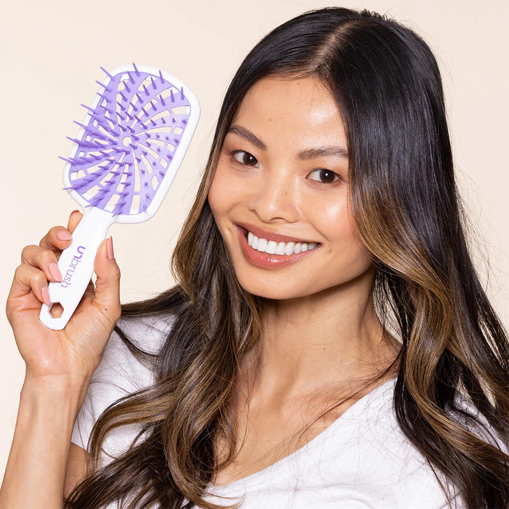 FHI Heat UNbrush Plus compact packaging ready for travel