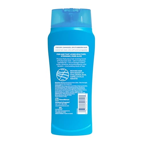 FINESSE active proteins close-up shows soy silk and keratin supporting hair structure