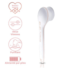 Finishing Touch Flawless Cleanse Spa exfoliating head lightly buffs dry skin for radiant skin.