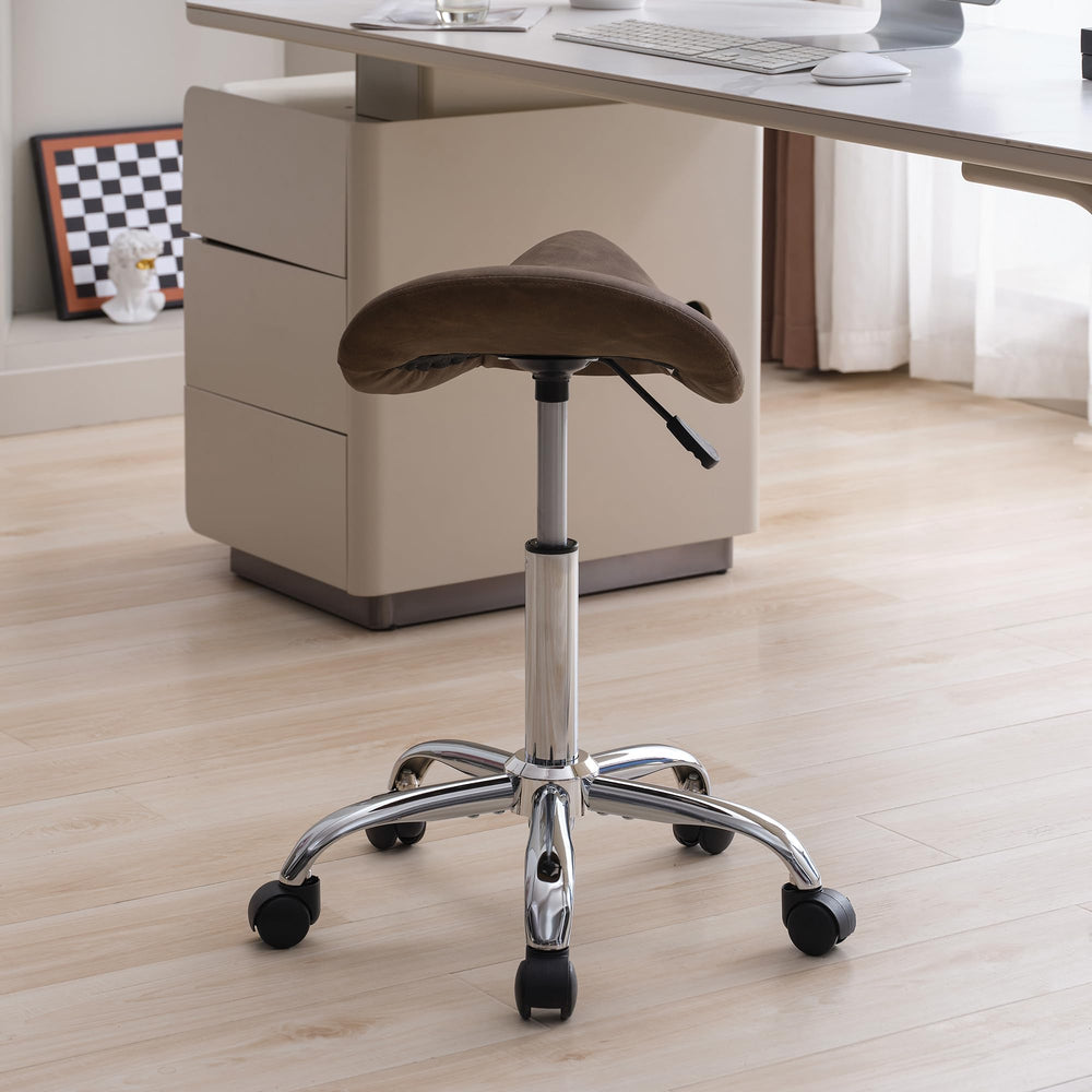 FIRAVOE professional-looking design elevates any workspace with a contemporary touch