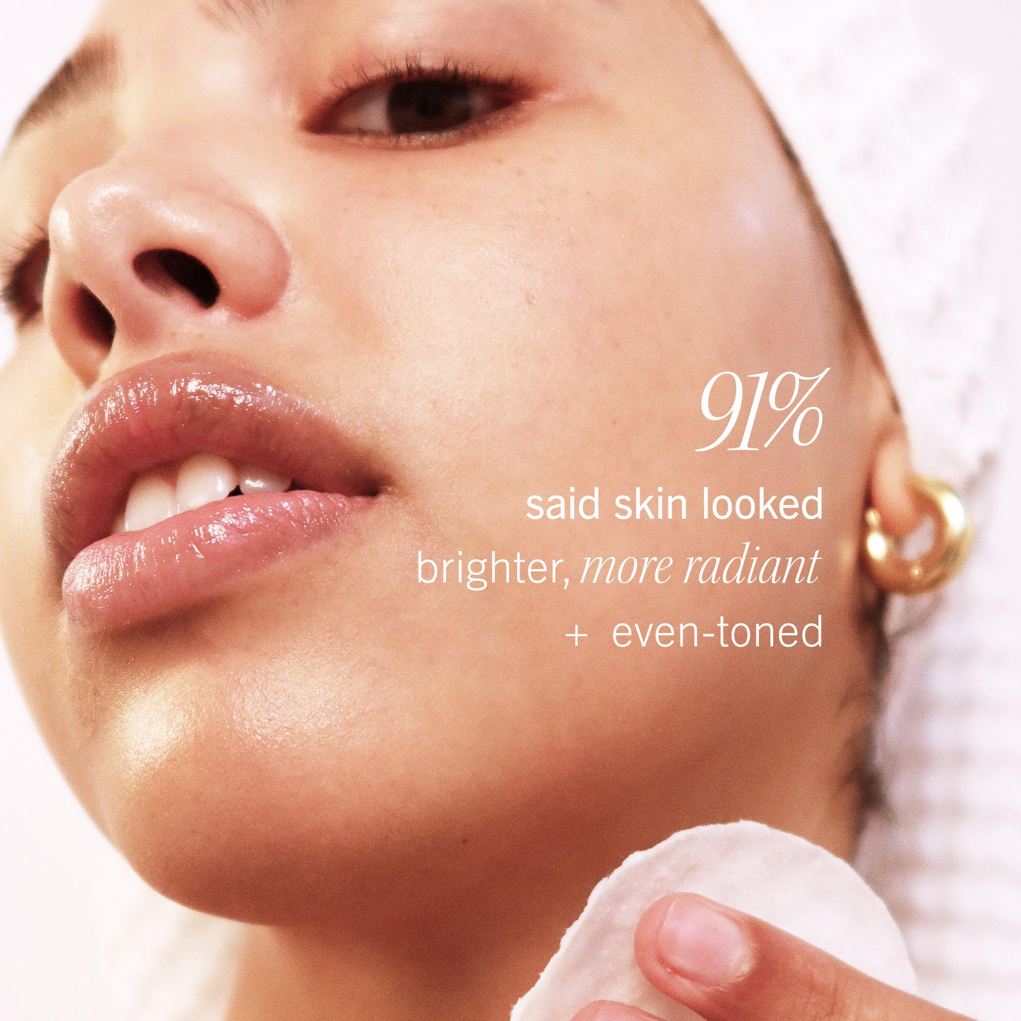 First Aid Beauty facial radiance pads prep skin for smooth makeup application.