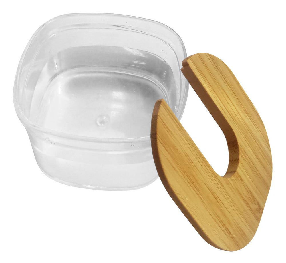 FitSan integrated container keeps rinsing supplies neatly in one place.