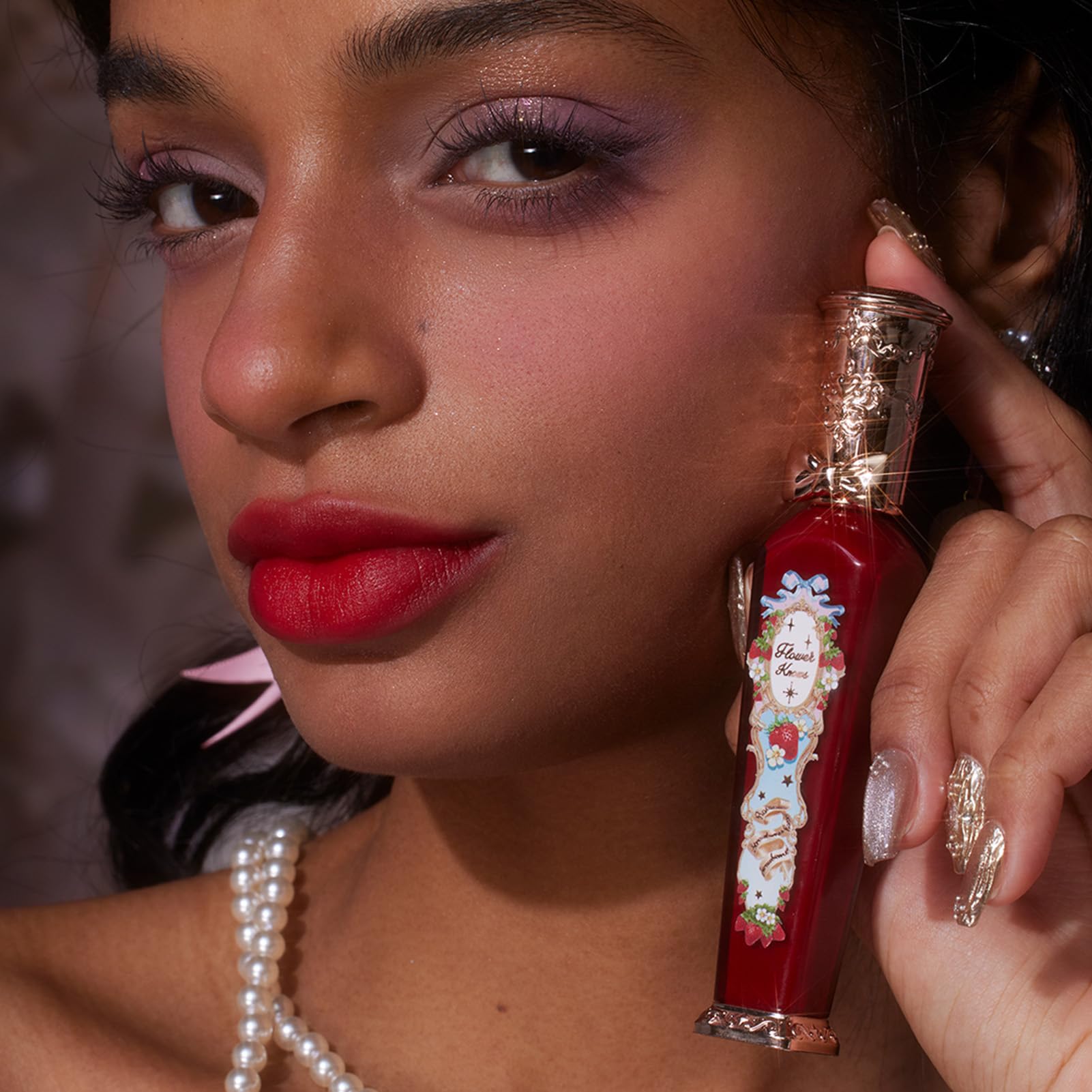 Flower Knows hydrating oils-infused formula emphasizes lip comfort and color hold.
