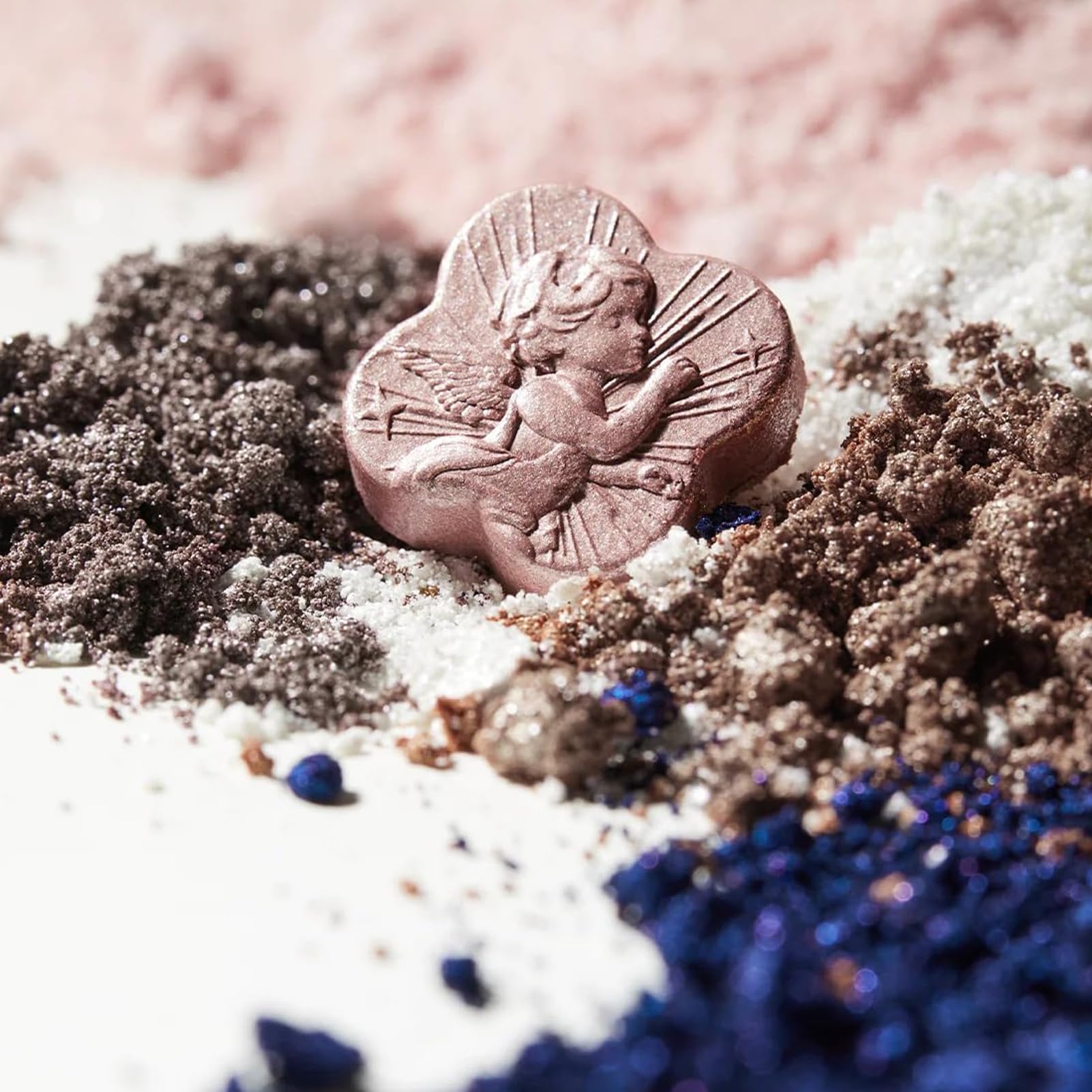 Flower Knows Little Angel matte shadows offer silky, blendable texture for seamless application.
