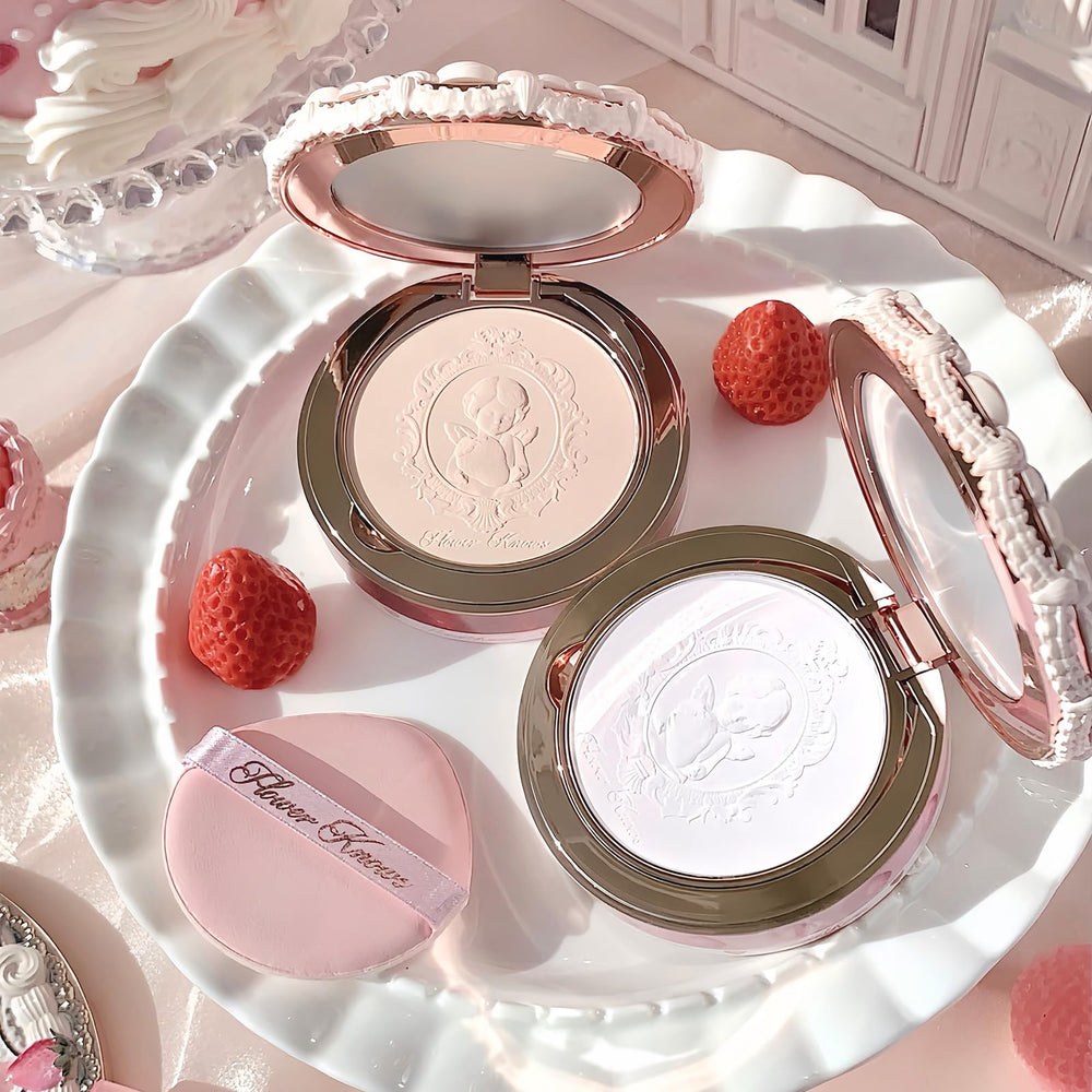 Flower Knows Oil control finish reduces shine without drying skin