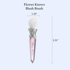 Flower Knows Shell's Jewel Angled Brush bristles blend edges for a seamless airbrushed finish.