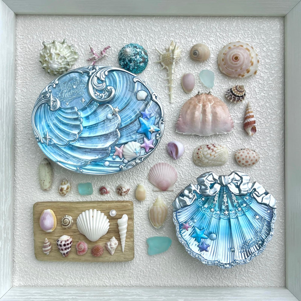 Flower Knows Shell's Jewel compact packaging designed for secure travel.