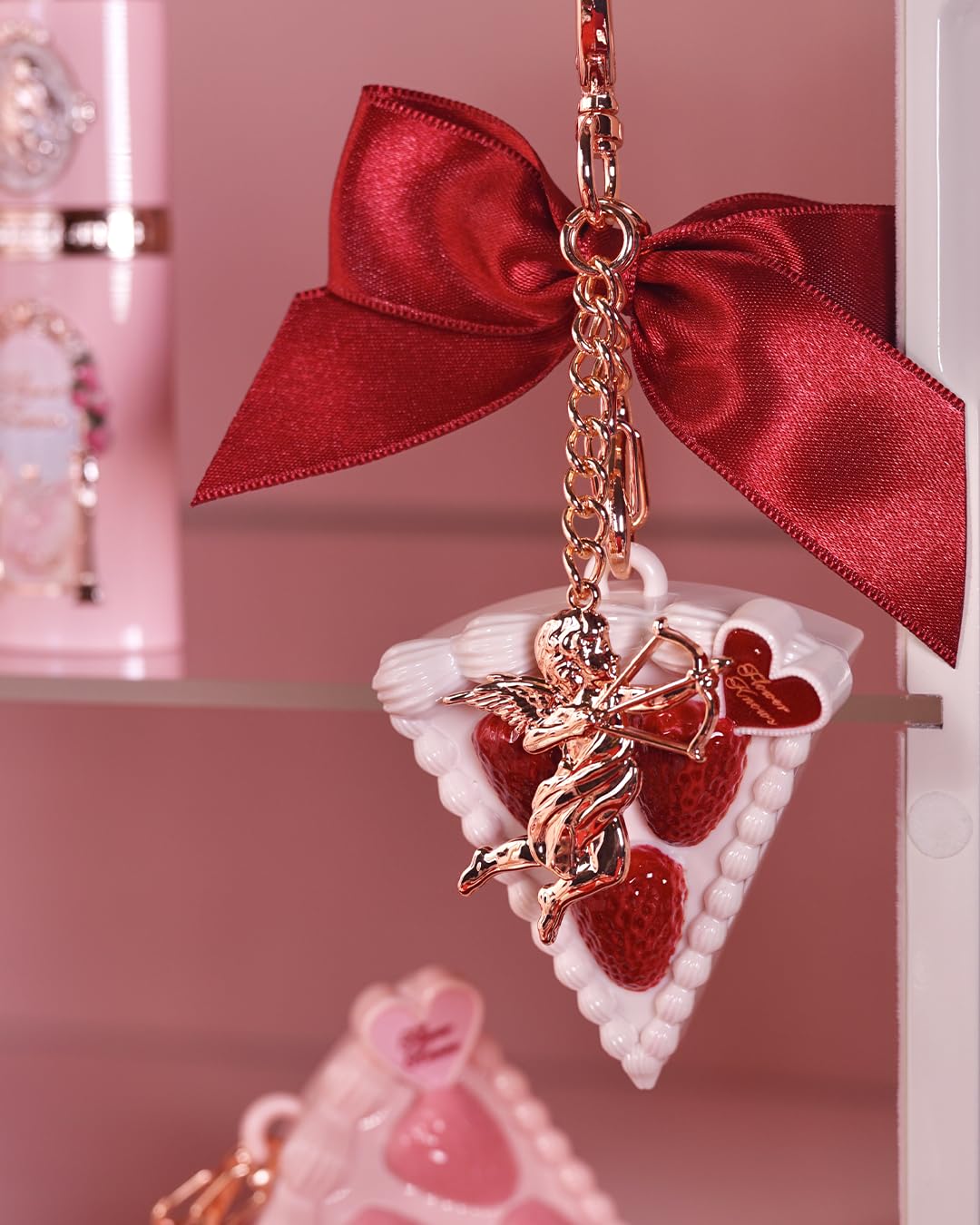 Flower Knows Strawberry Cupid makeup palette S02 for versatile eye looks.