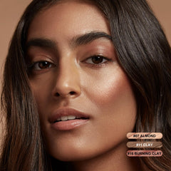 FOCALLURE cream contour sticks in action demonstrate easy application and seamless blend.