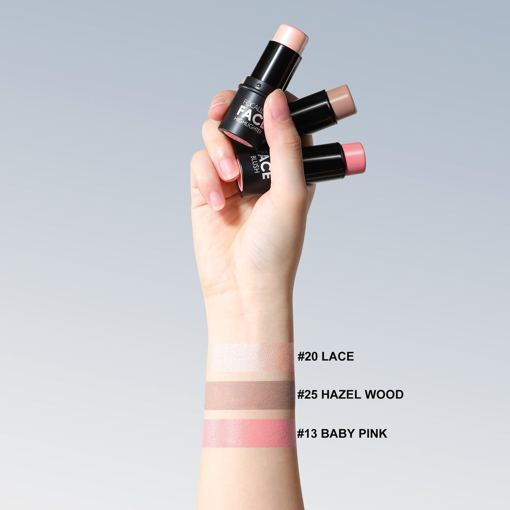 FOCALLURE highlighter-bronzer-blush close-up demonstrates weightless, long-wear finish.