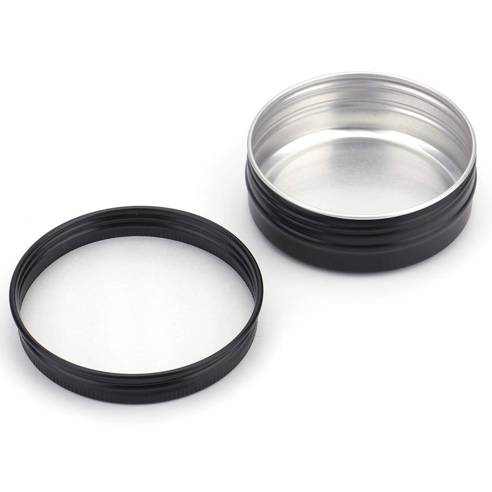 Foraineam screw lid keeps contents sealed and protects against light exposure during trips