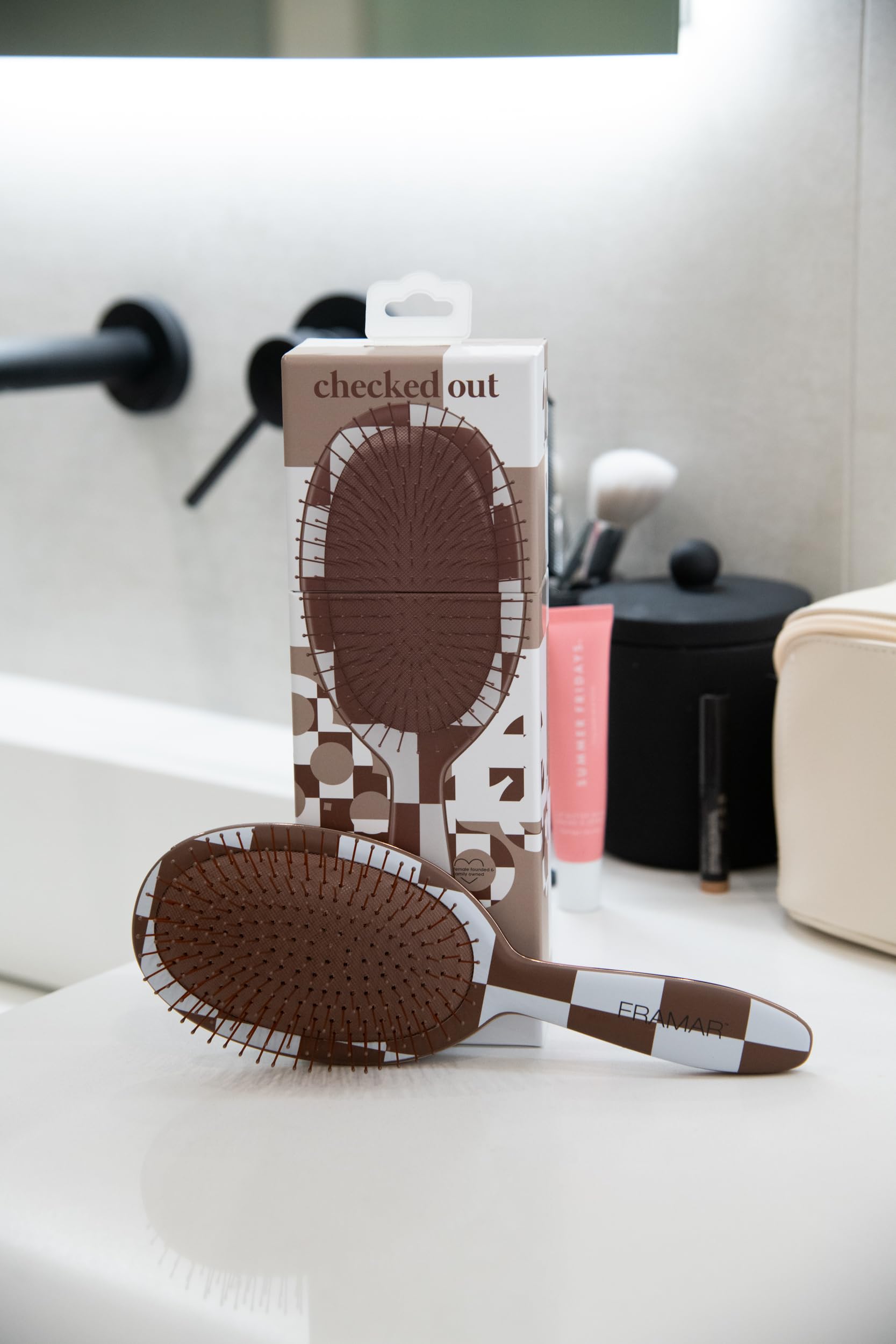 FRAMAR hair brush fast detangling reduces brushing time