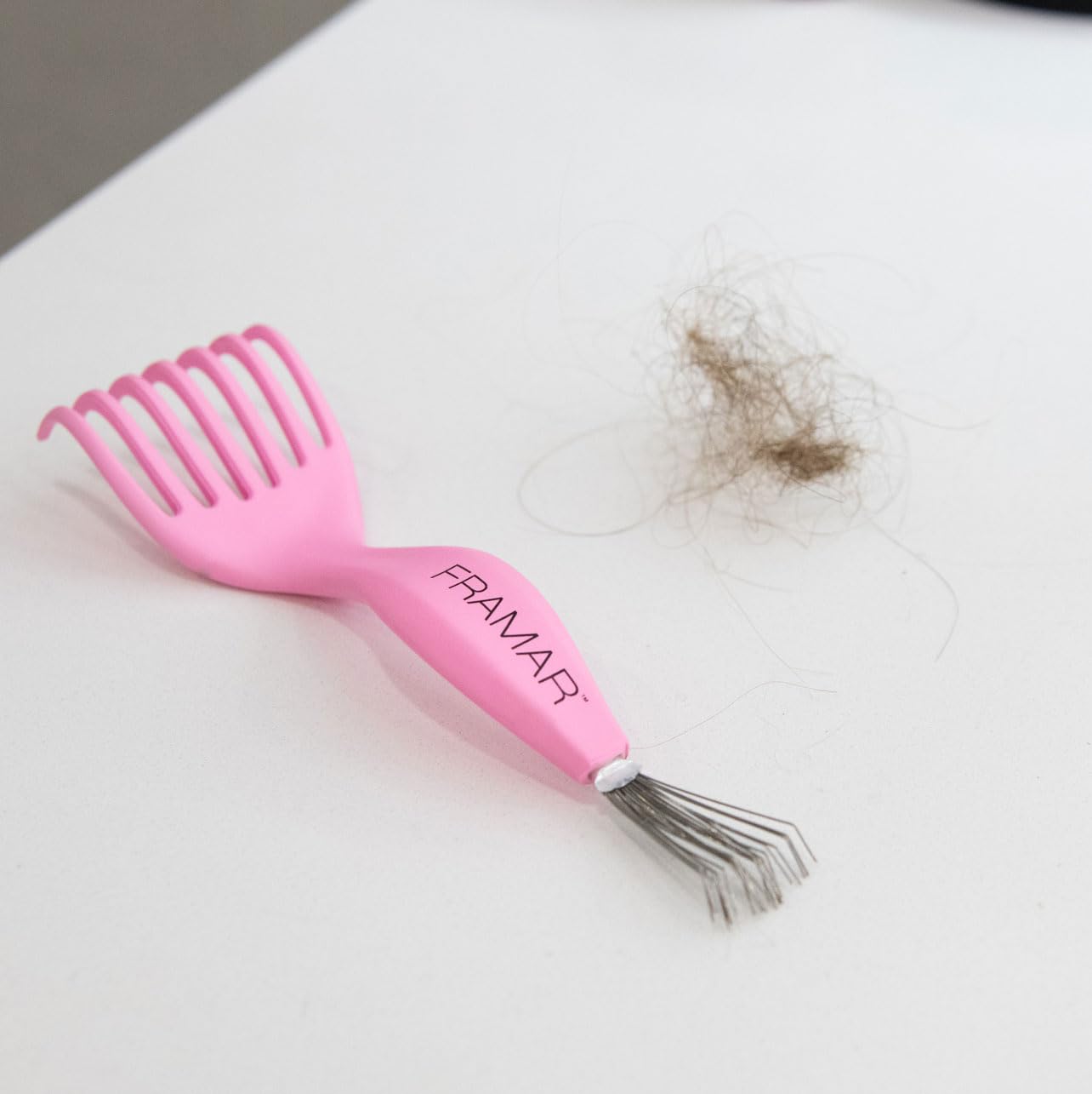 FRAMAR gift-ready cleaner adds practical care to routines.