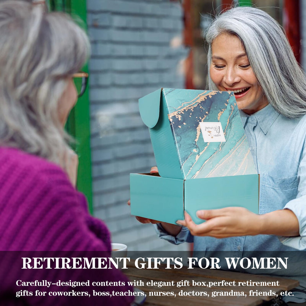 Frerdui elegant gift box ships with a gift card for easy gifting.