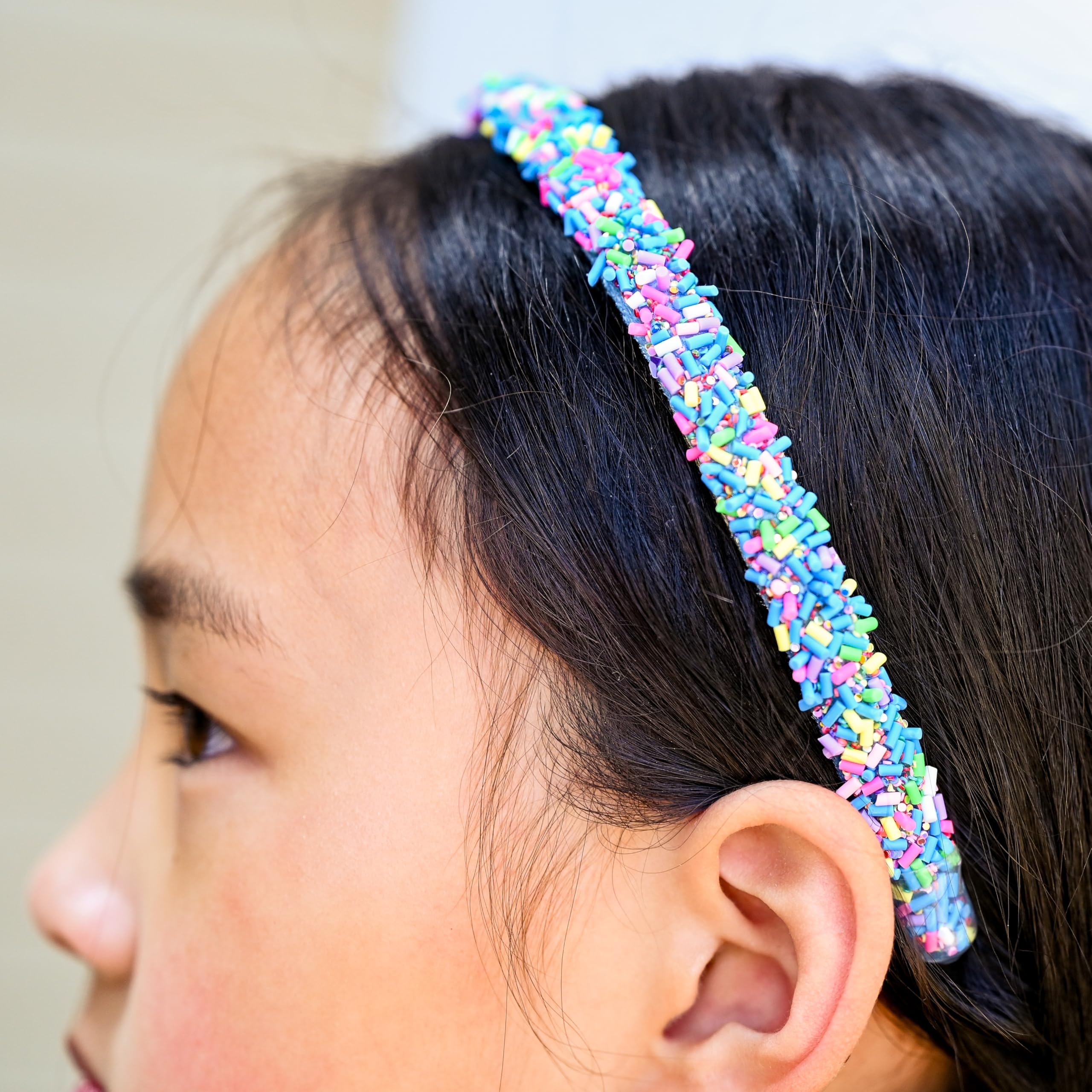 FROG SAC headbands 13-inch fit closeup suitable for toddlers to teens with comfortable flexibility.