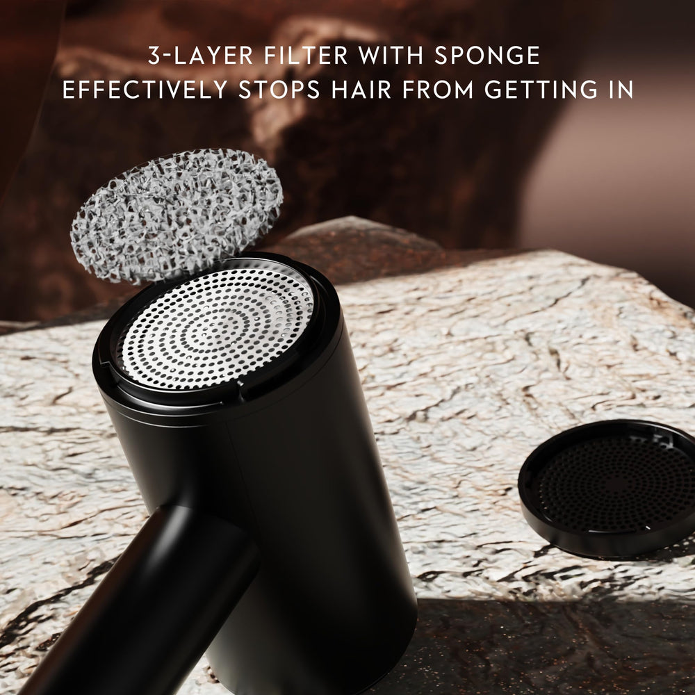 FUNTIN nozzle attachment concentrates airflow for precise styling.