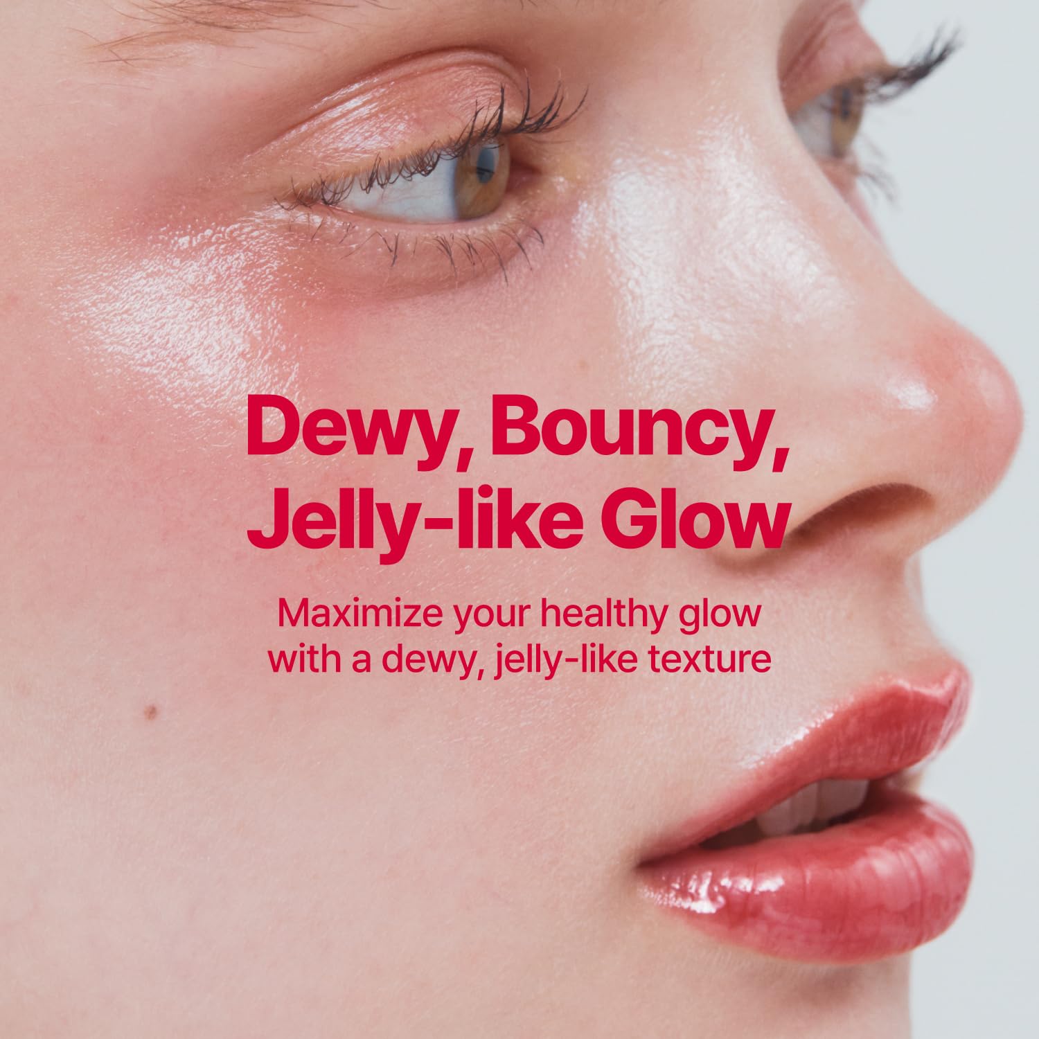 fwee Glowy Jelly Pot lip blush application demonstrates multi-use color for lips and cheeks.