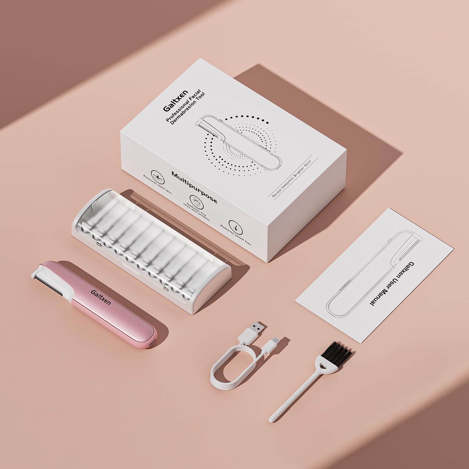 Galtxen Dermaplaning Tool rechargeable battery visual emphasizes cord-free, 30-day usage
