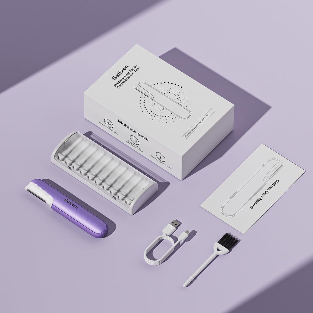 Galtxen Dermaplaning Tool travel case highlighting portability