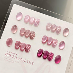 GAOY Cat Eye Magnet demonstrates the prismatic effect during application.