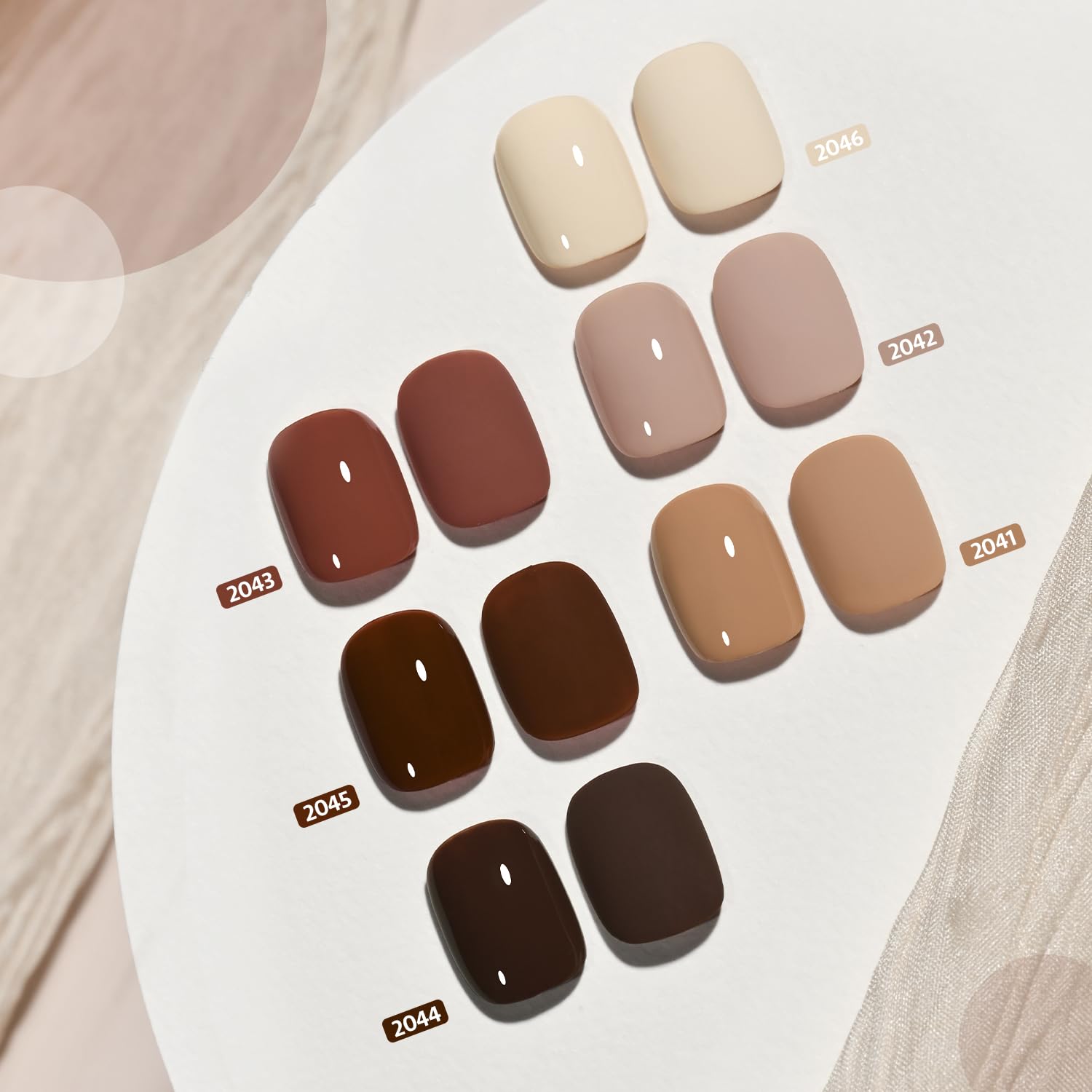 GAOY white nail swatch from nude brown fall set highlights clean and versatile finish