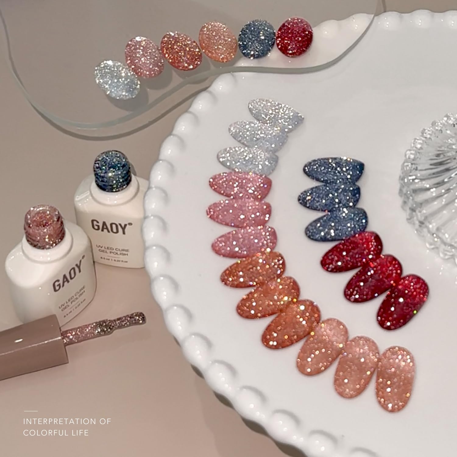 GAOY reflective glitter gel silver swatch with diamond-like sparkle