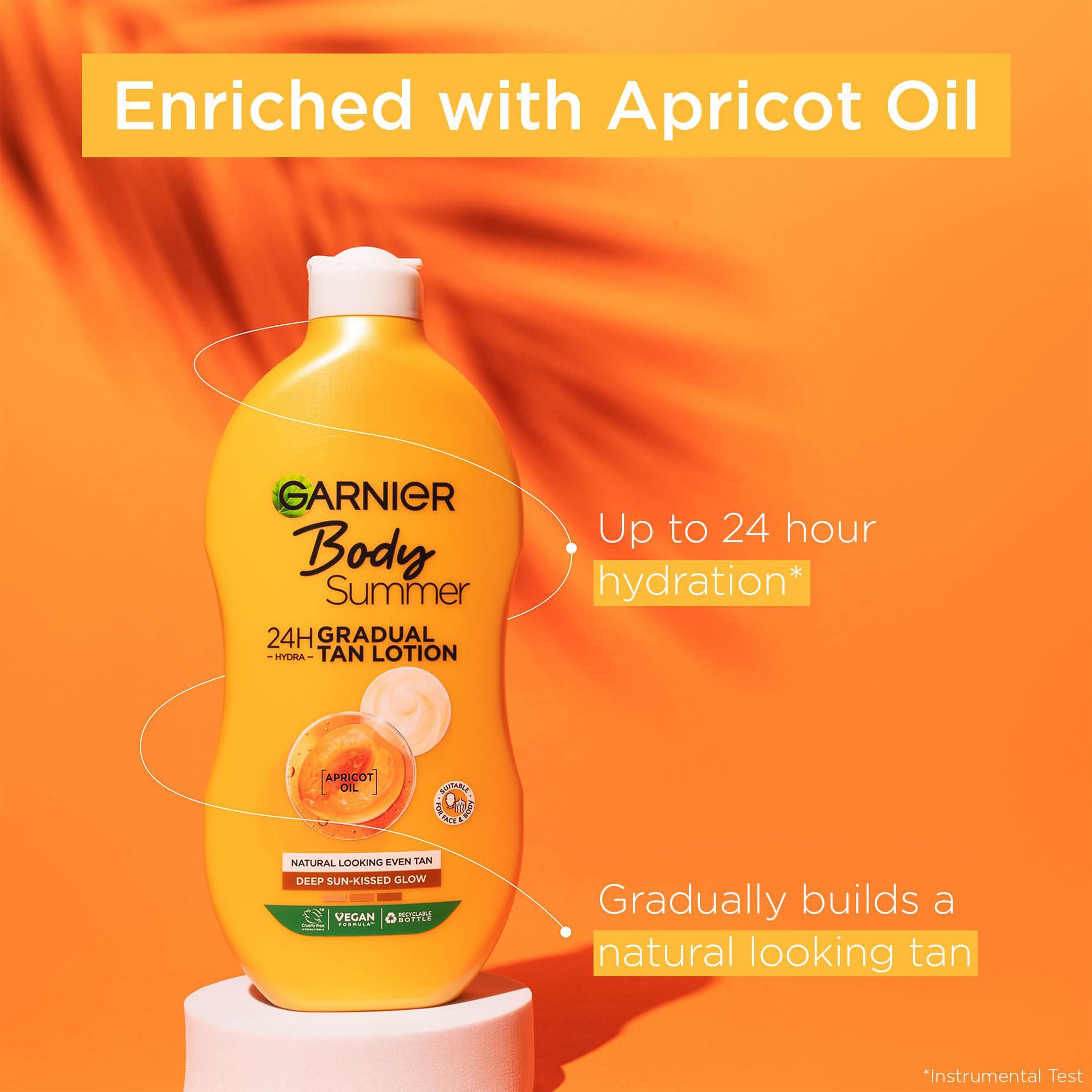 Garnier Summer Body Deep lotion texture in hand for smooth, even application.