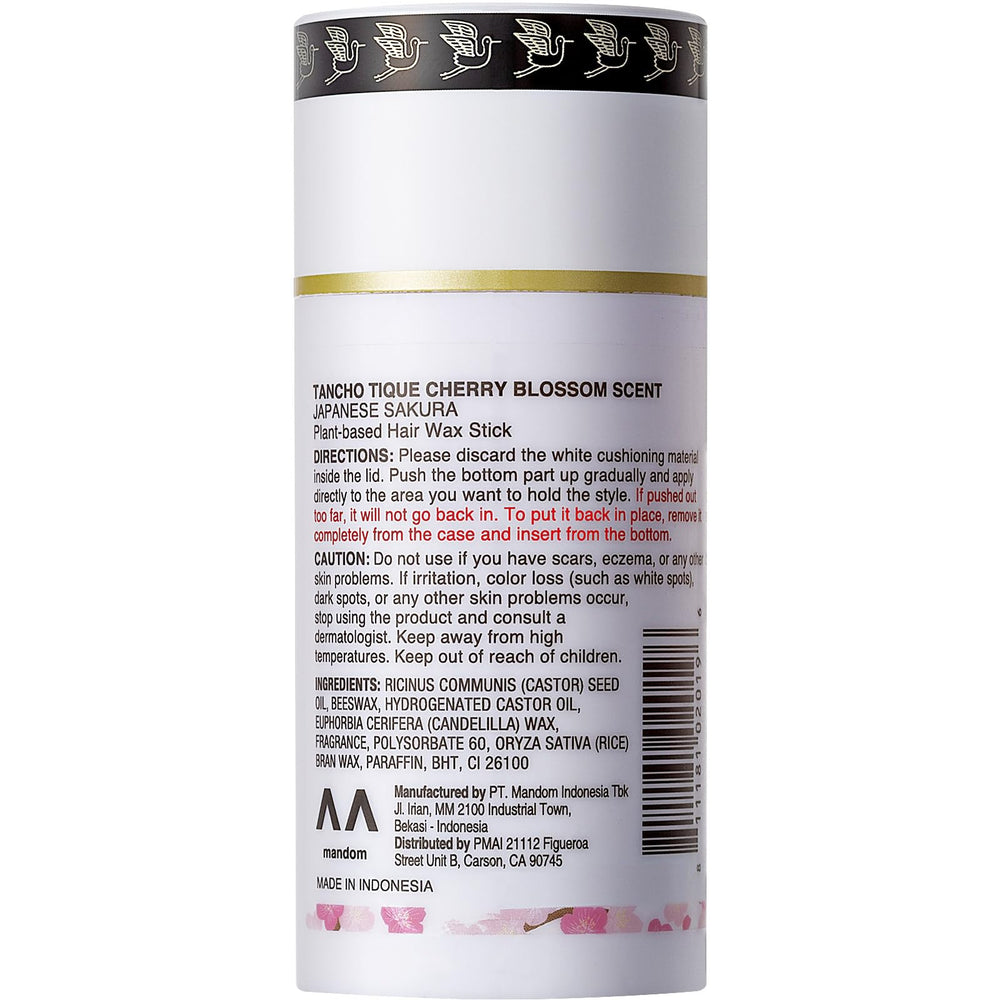 Gatsby Tancho natural ingredients like castor oil and beeswax nourish hair during styling.