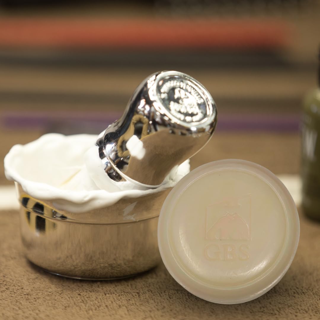 G.B.S GENTS product texture on skin suggests soft, refreshed feel after use.