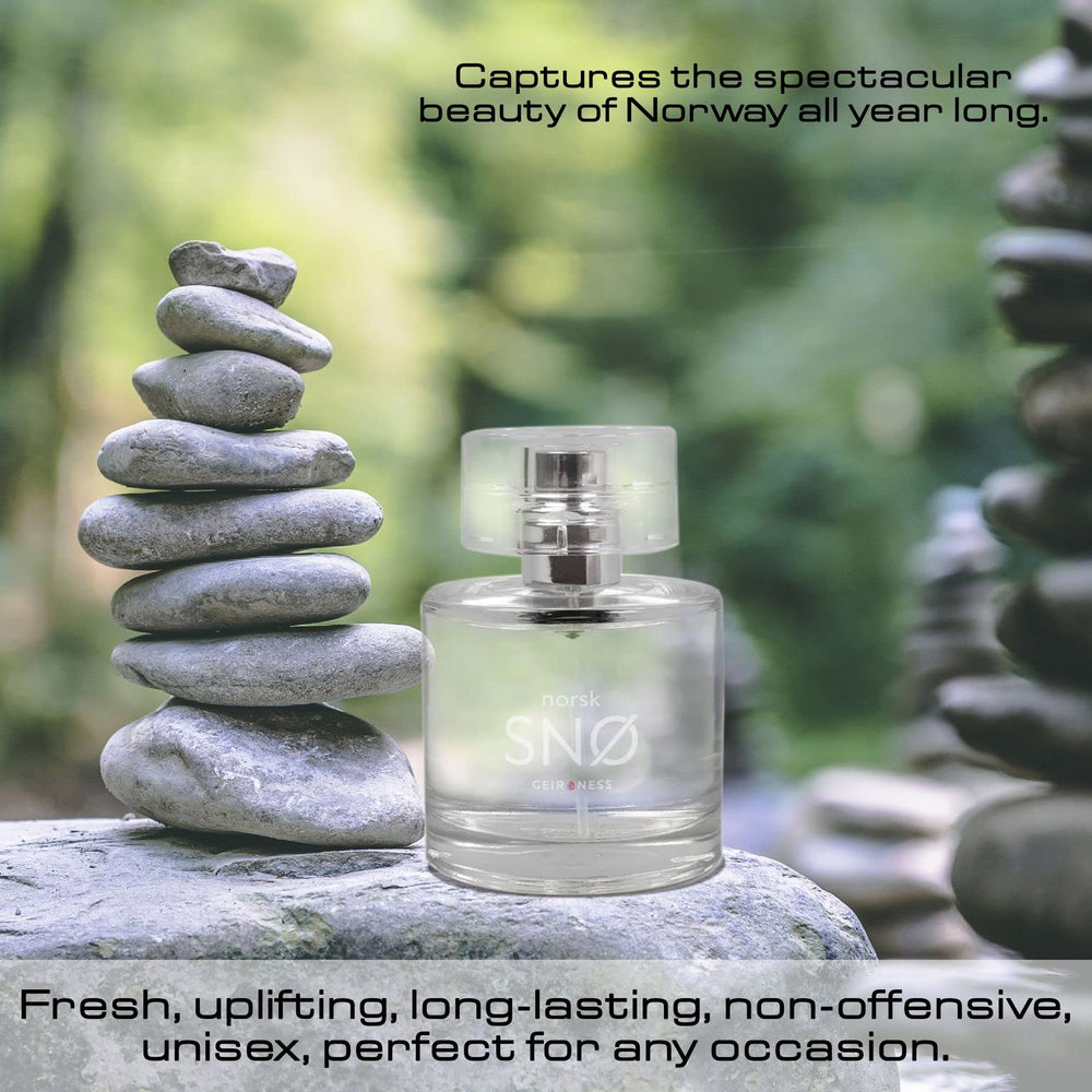 Geir Ness Norsk Snø berry-leaves base shot hints at vibrant depth and longevity