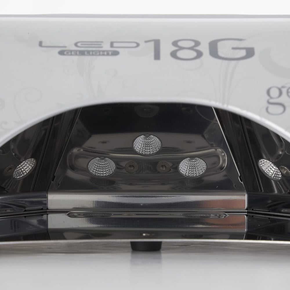 Gelish 18G Classic LED Light magnetic tray aids easy sanitization between clients.