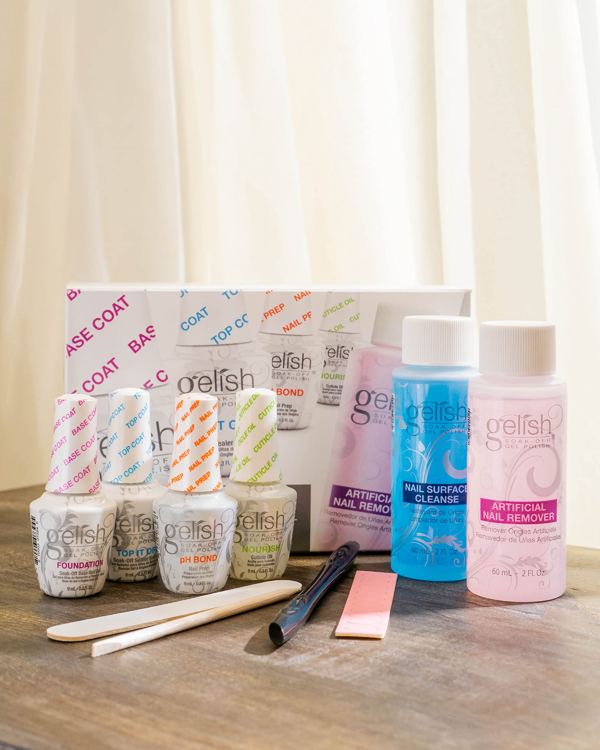 Gelish Nourish hydrates cuticles for healthier nails.