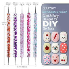 GEL PARTY Fan brush spreading product for smooth gel application.