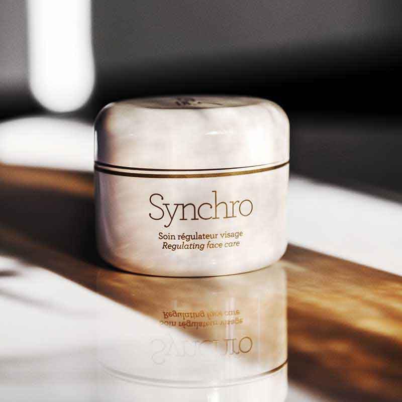 Gernetic Synchro Cream texture closeup shows creamy, regenerative consistency.