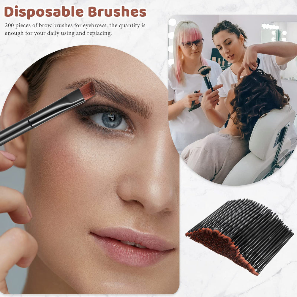 Gerrii travel-friendly disposable brush enables quick on-the-go touch-ups.