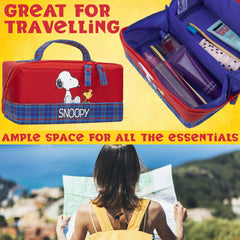 Get Trend Peanuts Snoopy Toiletry Bag interior with multiple compartments for organizers