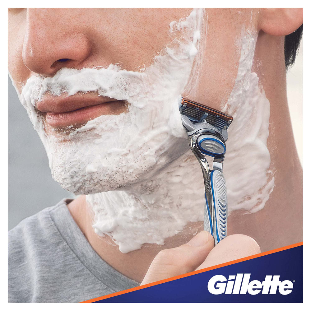 Gillette Fusion5 closeup-blades captures blade density for a close, comfortable finish.